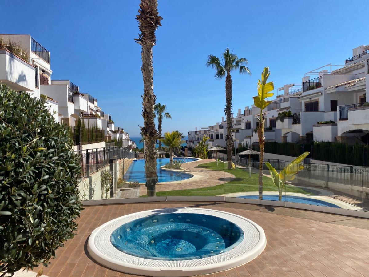 Impresionante Piso En Planta Baja Cerca Al Mar Apartment Torrevieja Exterior photo