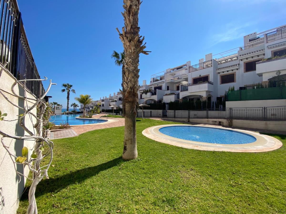 Impresionante Piso En Planta Baja Cerca Al Mar Apartment Torrevieja Exterior photo