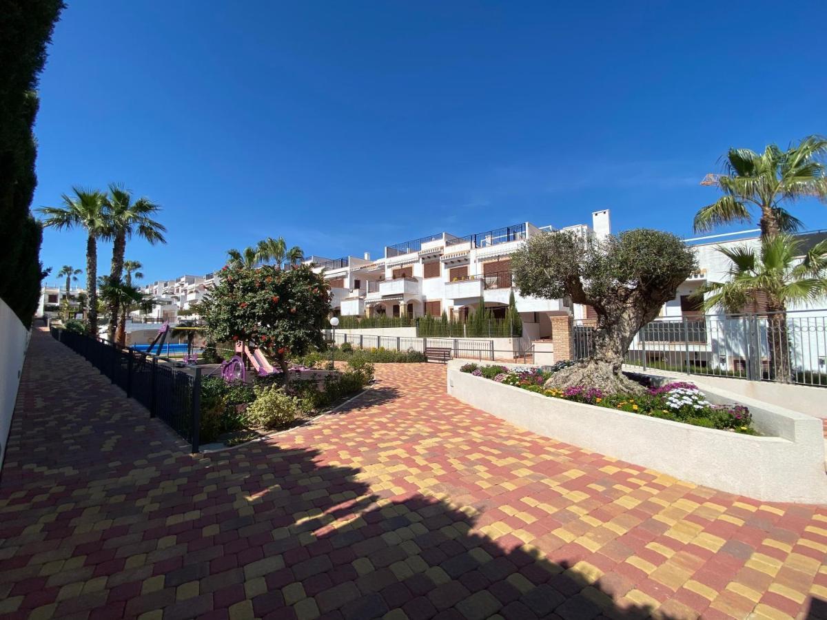 Impresionante Piso En Planta Baja Cerca Al Mar Apartment Torrevieja Exterior photo